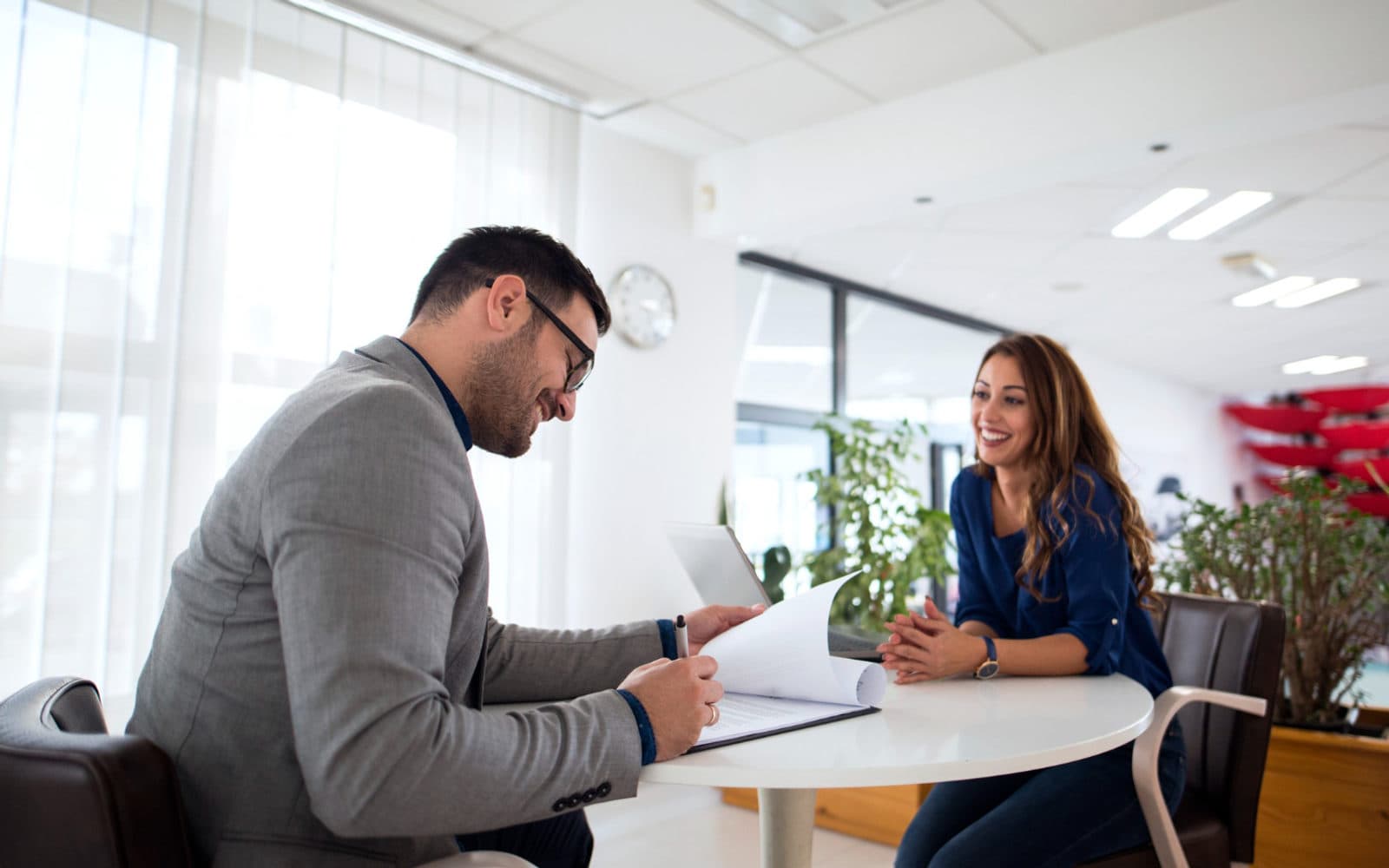 Illustration for The First 15 Minutes: The Missing Component in Executive Interview Prep