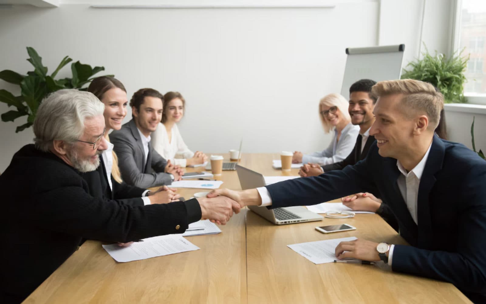 Illustration for How to Network as an Executive: The 25-Minute Meeting That Gets Results